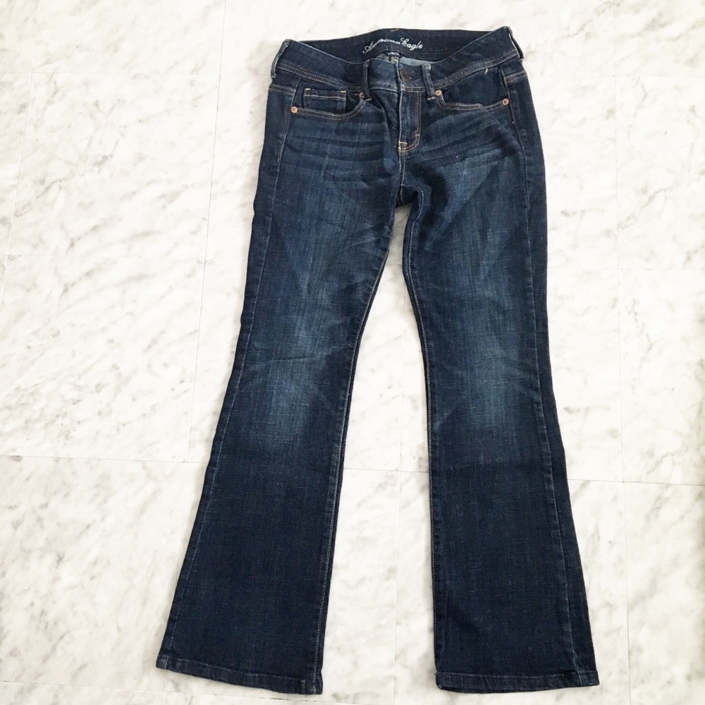 Fairly New!!!!!American Eagle jeans (bootcut)